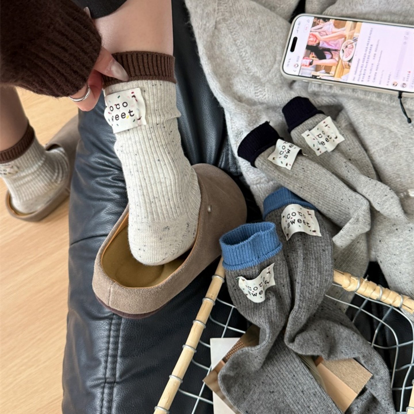 ins潮流个性拼色后跟布标堆堆袜