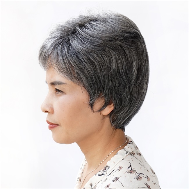 正品老年人假发女短发花白短卷发真发奶奶白发70岁80