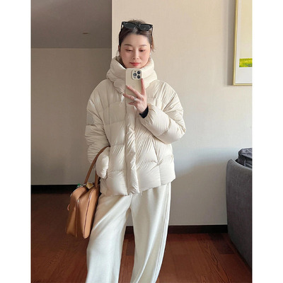 冬季2025新款云朵泡芙羽绒棉服女