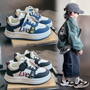 儿童运动鞋2026春秋新款男童低帮舒适防滑板鞋女童时尚软底运动鞋