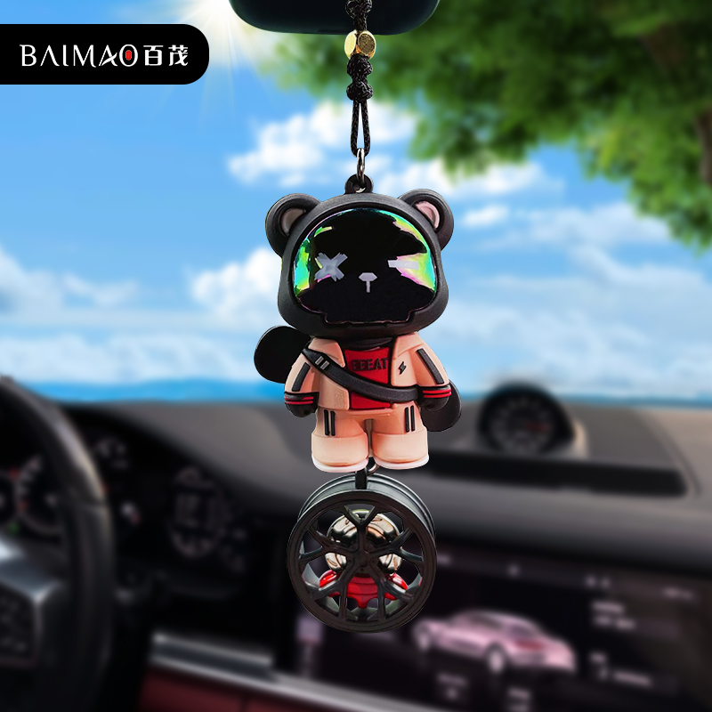 2024年新款潮酷小熊汽车挂件