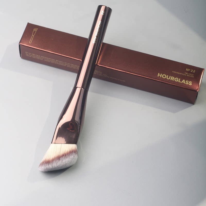 hourglass22号斜平头粉底液刷