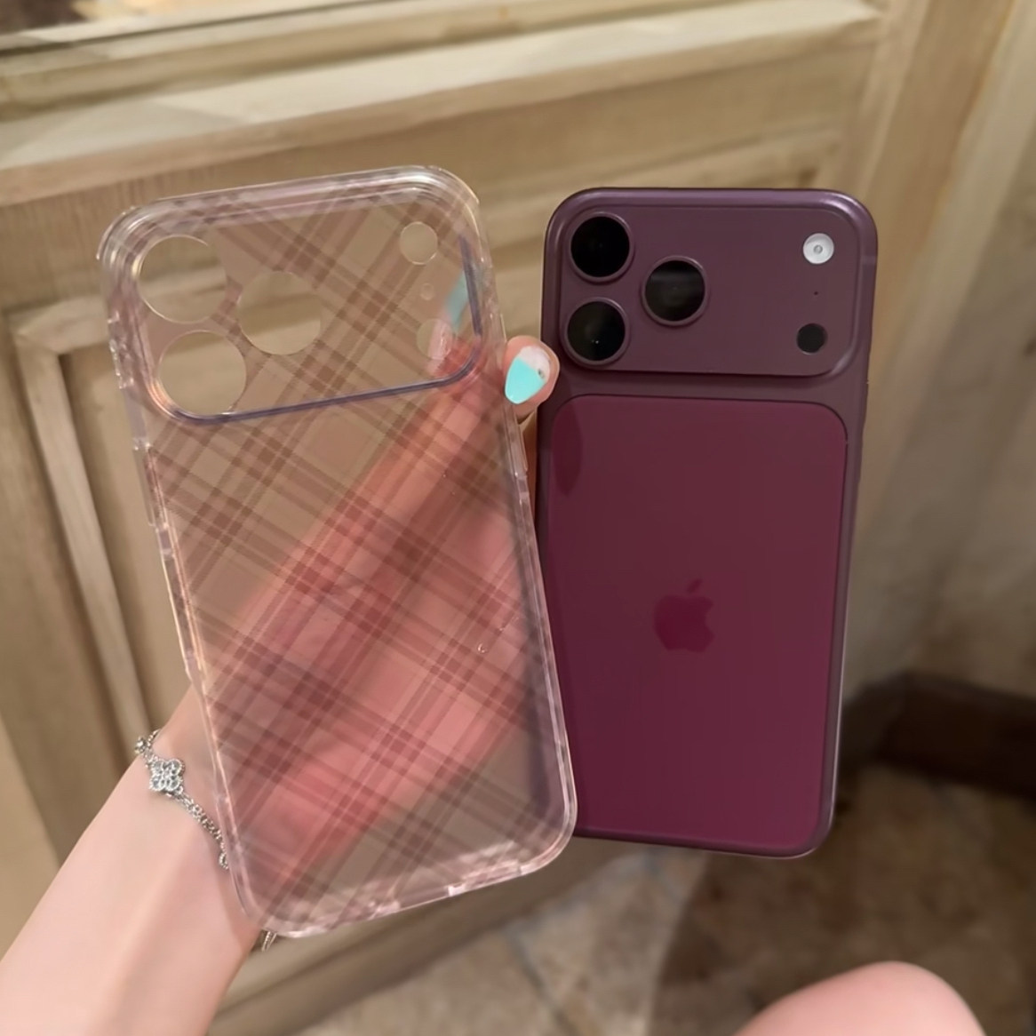 美牧 韩系简约半透棕粉菱格纹适用苹果18promax手机壳iphone17promax新款15女16pro小众17pro全包防摔手机套