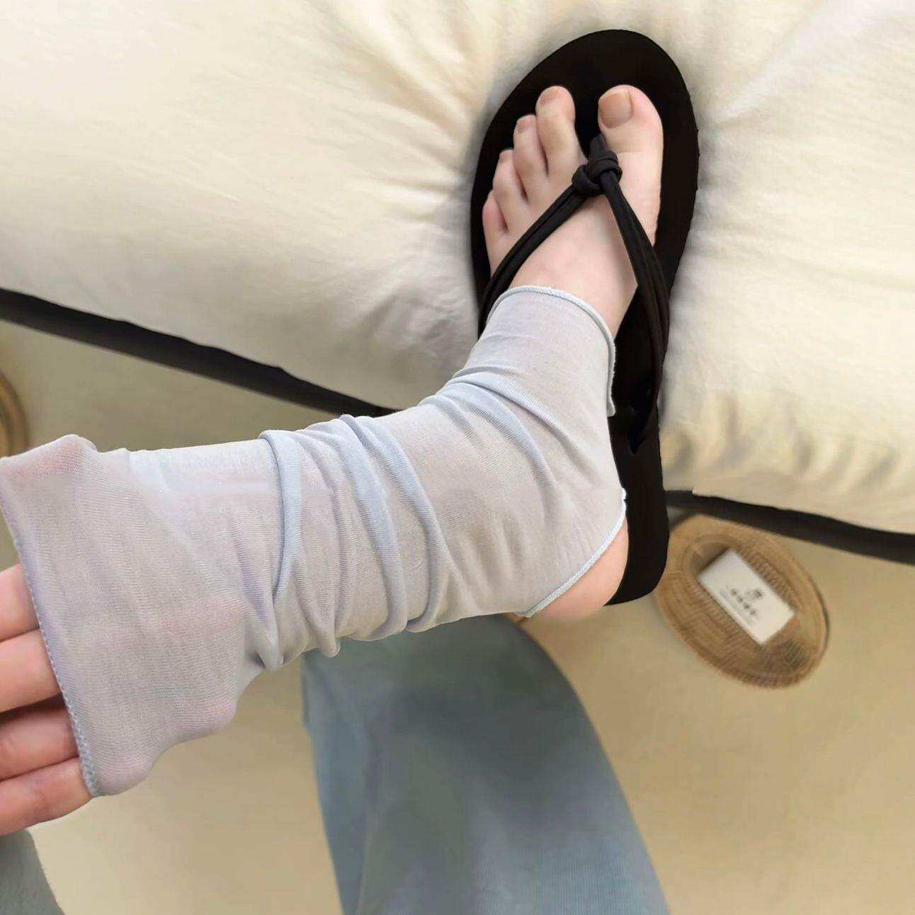 韩版袜子女春夏季薄款冰丝莱赛尔踩脚袜套女简约ins纯色堆堆长袜