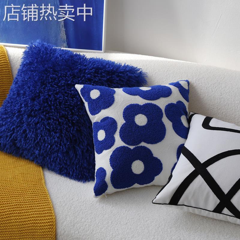 EQ4F蓝色花朵几何沙发抱枕套靠垫坐垫克莱因蓝刺绣长毛绒样板间化