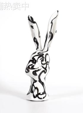 现代侘寂黑白手绘线条书法兔子头摆件样板间卧室儿童房卡通饰品