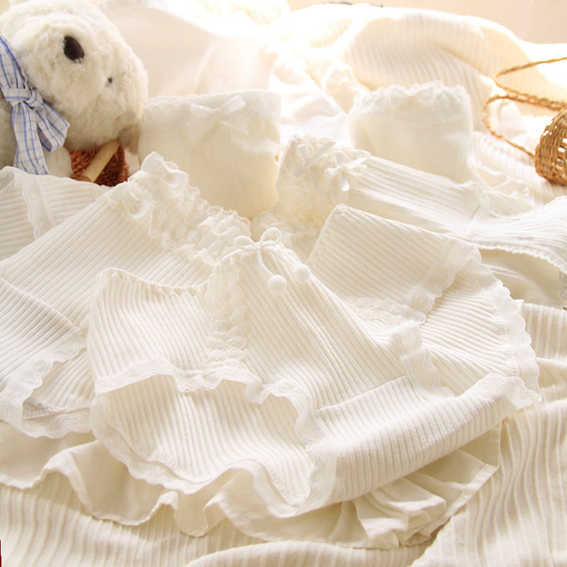 纯白色纯欲风无痕内裤女士蕾丝边中腰收大码胖短裤甜美纯棉裆简约