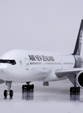 民航客机飞机模型带轮子可滑行拼装仿真新西兰777-300er航模47cm