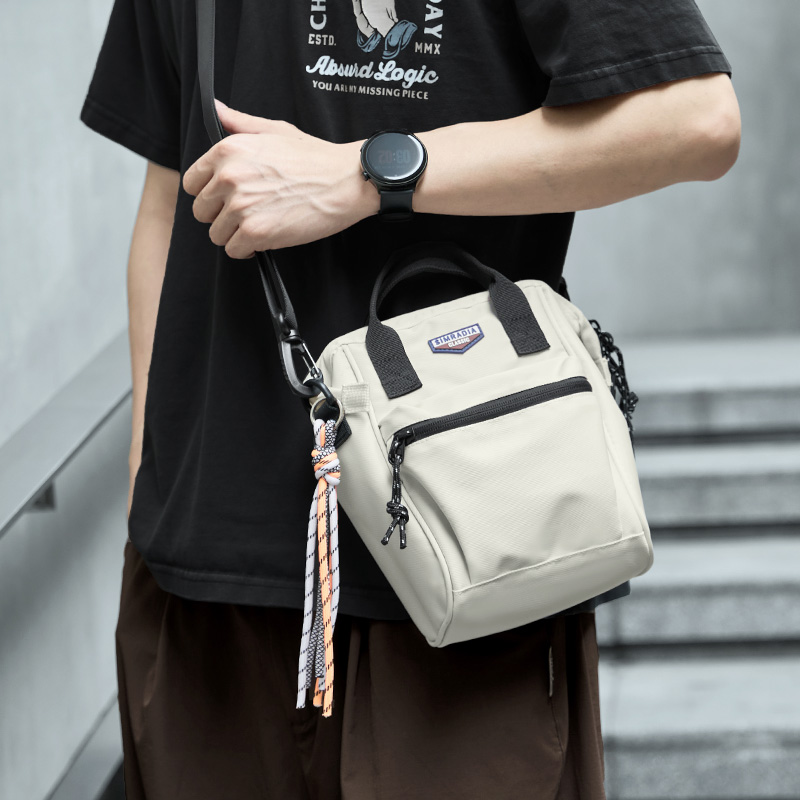 耐磨耐刮 多功能包 可拆卸肩带扣