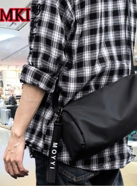 法国专柜MKDN斜挎包男新款高级感小挎包男生通勤单肩机能包包胸包