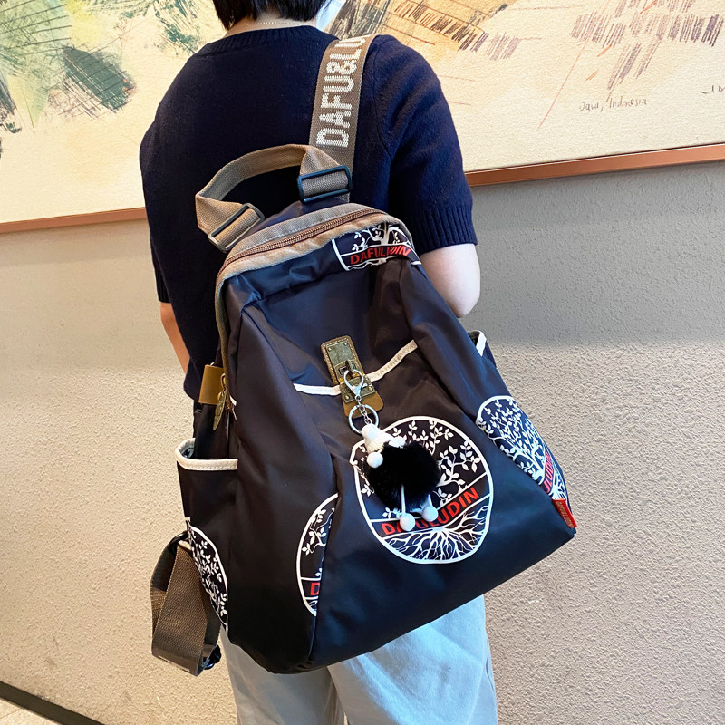法国ZAMP尼龙布大背包防水复古黑底印花百搭轻便短途旅游双肩包女