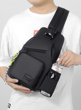 正品【MKDN】2025新款胸包男士斜挎包大容量单肩小背包运动腰包男