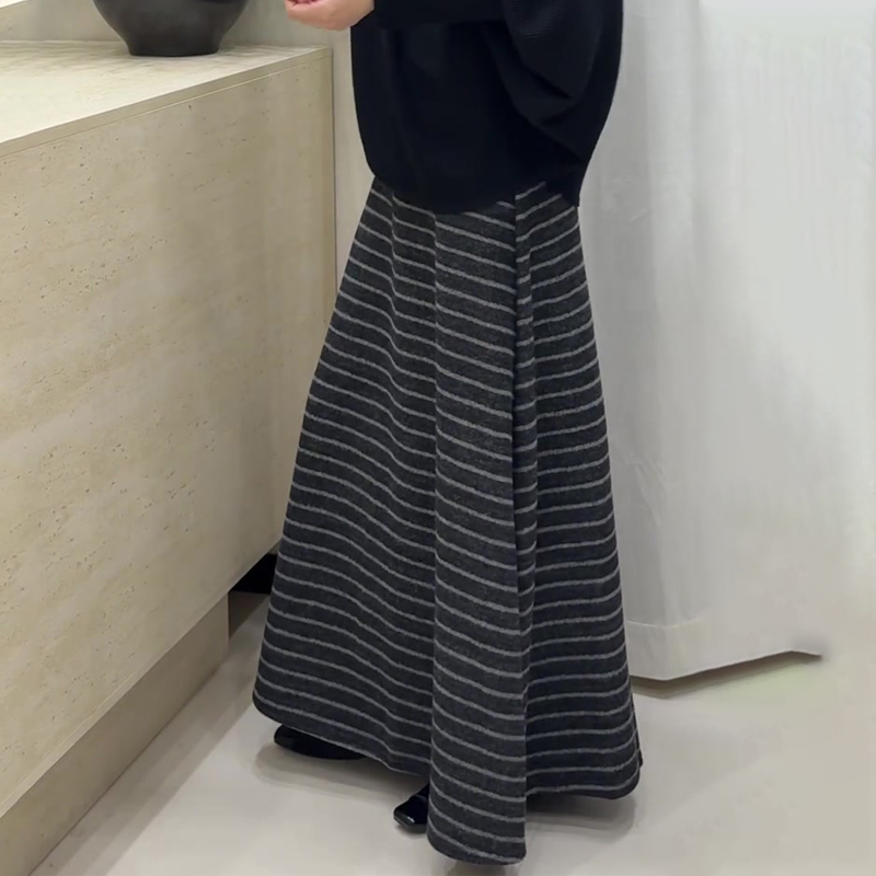 欧货高端定制灰色毛呢大码半身裙