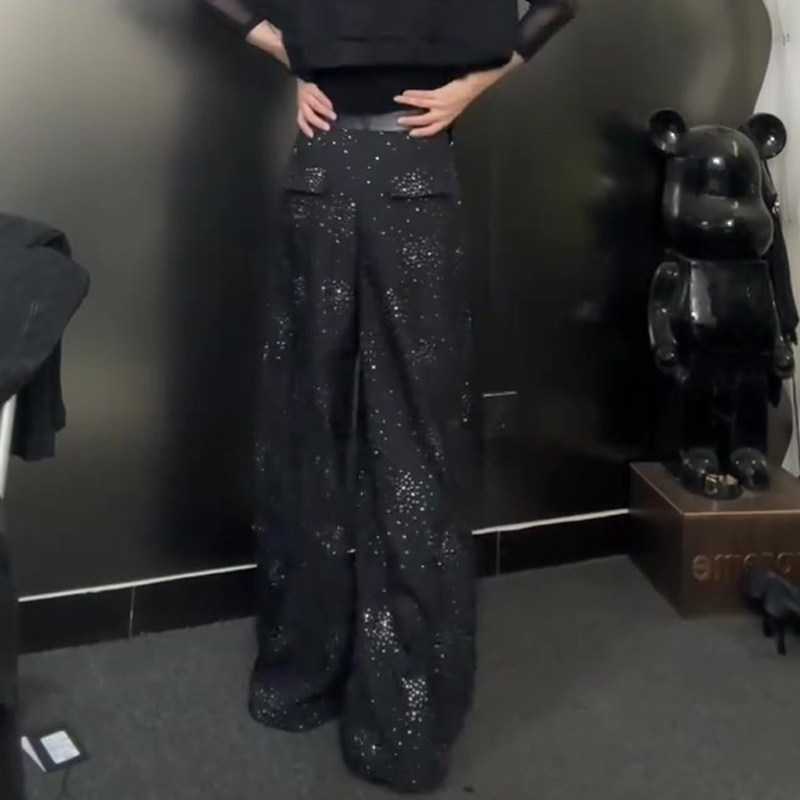 欧货黑色亮闪闪大码宽松阔腿裤女2025年新年新款松弛慵懒感直筒裤,女装/女士精品,大码半身裙,淘宝优惠券,粉丝福利购,淘宝优惠卷