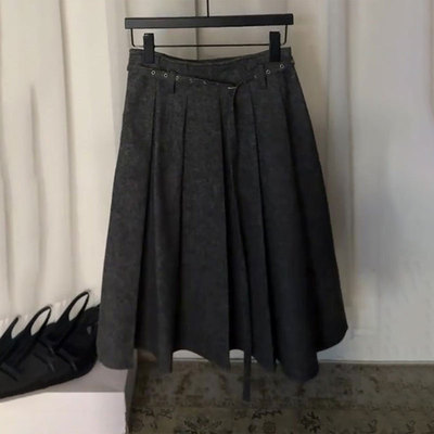 欧货深灰色毛呢大码半身百褶裙女