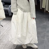 白色时尚 大码 半身裙女2025冬季 韩版 新款 百搭高档小众设计花苞裙子