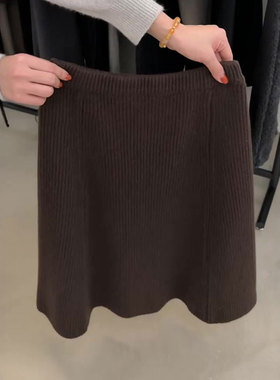 欧货高端定制灯针织棕色大码半身裙女2025冬季新款加厚减龄A字裙