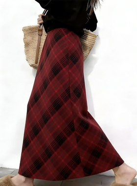 欧货高端定制红色格纹大码半身裙女2025冬季新款加厚减龄A字裙子