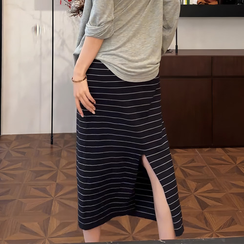 藏青色条纹休闲a字开叉裙女慵懒