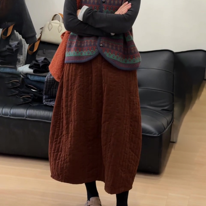 安可拉红宽松显瘦半身裙女2025春季新款韩系休闲风慵懒感花苞裙子