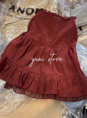 高端定制红色纱网拼接大码半身裙女2025冬季新款加厚荷叶边A字裙