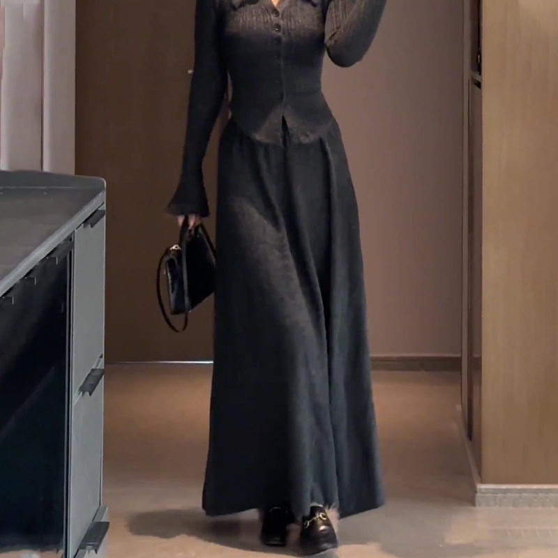 欧货高端定制黑色毛呢大码半身裙