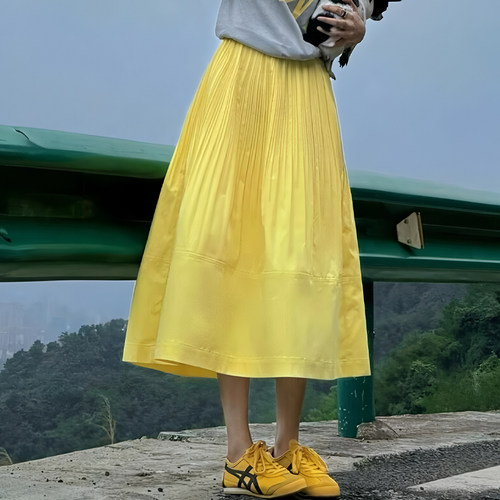 黄色褶皱休闲风薄款A字裙女
