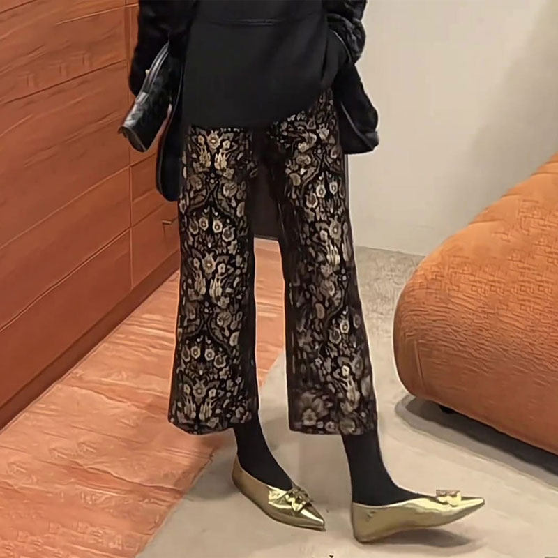 高端定制黑色复古印花大码阔腿裤女2025冬季新款加厚休闲风八分裤,女装/女士精品,大码裤装,淘宝优惠券,粉丝福利购,淘宝优惠卷