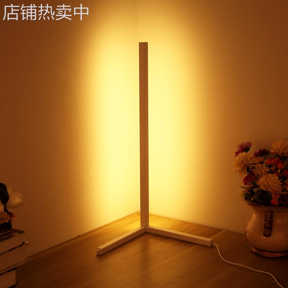 WIFI 跨境供货 RGB炫彩落地灯幻彩三叉客厅墙角灯七彩氛围灯具