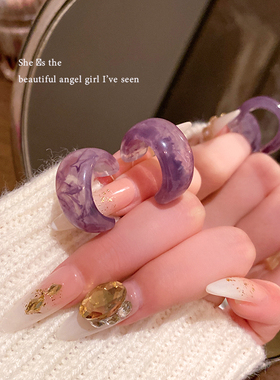 2026新爆款潮晕染紫色C形耳环韩国气质简约葡萄紫少女耳钉耳饰品