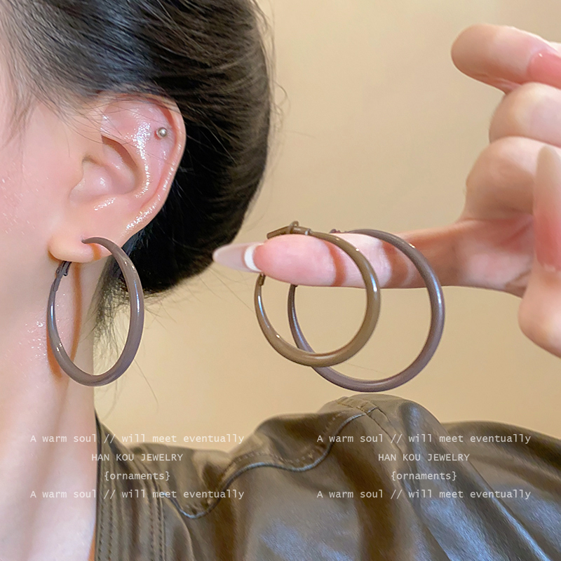 咖色耳钉女大耳圈方圆脸耳环