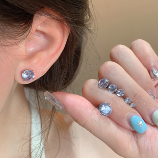爆闪锆石耳钉女平底螺丝拧扣2025新款耳骨钉睡觉免摘耳蜗订耳饰品