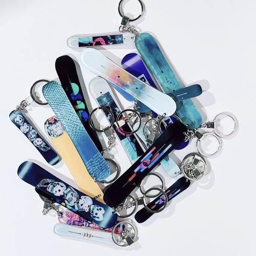 滑雪人同款滑单板雪板亚克力钥匙扣双面挂件迷你可爱雪友运动礼物