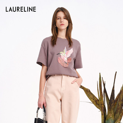LAURELINE/洛瑞琳灰色刺绣T恤年夏季新款休闲百搭短袖上衣女