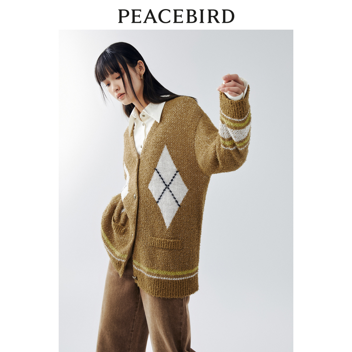 太平鸟中长款菱形格毛衣外套女2024秋装软糯绵羊毛针织开衫奥莱