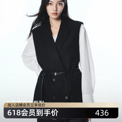 太平鸟无袖西装马甲正肩气质短款马夹女A1BGF3420