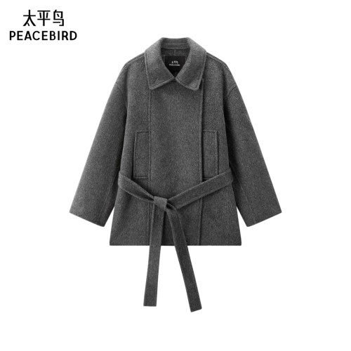 【商场同款】太平鸟甄绒系列风衣式一手长牦牛绒大衣女A1AAF4330