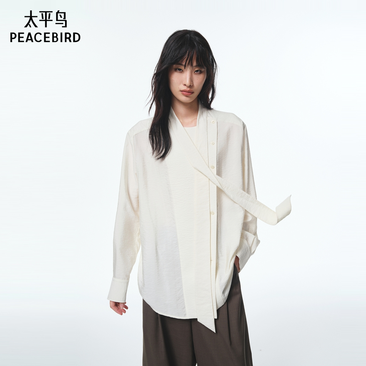 【商场同款】太平鸟 25秋季新款柔美飘带莫代尔衬衫女A1CAF3335