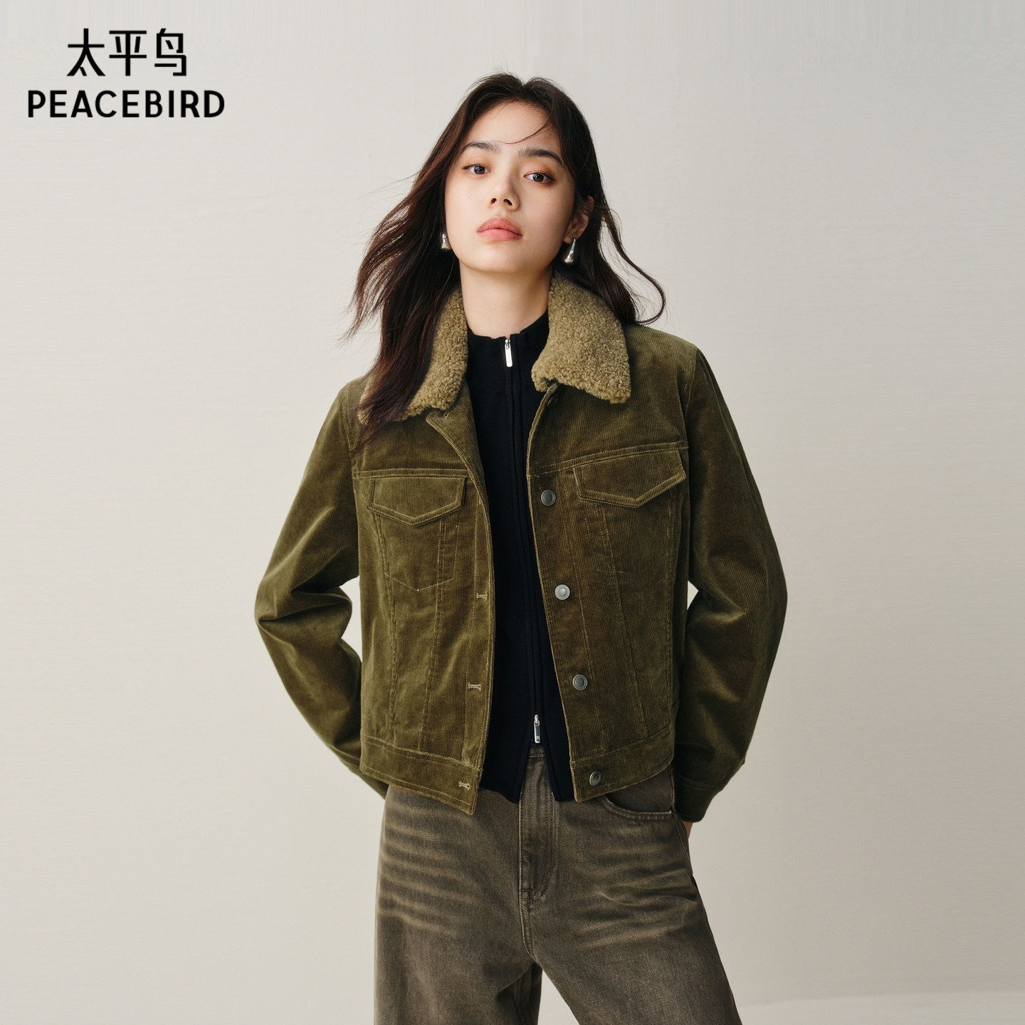 【商场同款】太平鸟可拆卸毛领短款合体灯芯绒短外套女A1BBF4224,女装/女士精品,短外套,淘宝优惠券,粉丝福利购,淘宝优惠卷