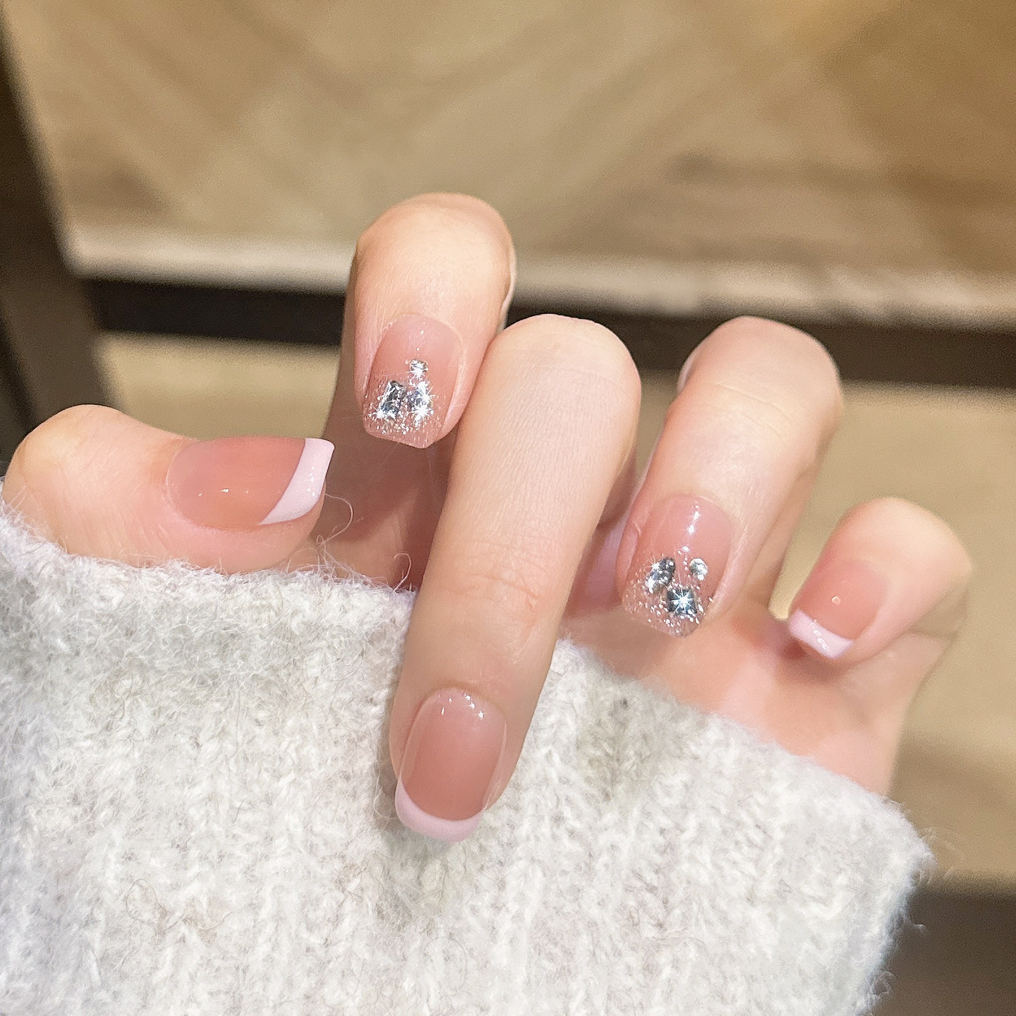 美甲穿戴甲手工定制秋冬新款贴片短款法式成品新娘孕妇光疗假指甲,彩妆/香水/美妆工具,穿戴甲/甲片,淘宝优惠券,粉丝福利购,淘宝优惠卷