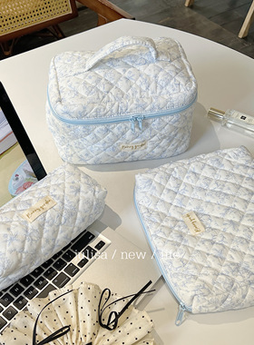 精灵仙镜原创baby蓝森林蘑菇兔子大容量化妆包便携洗漱包笔袋收纳