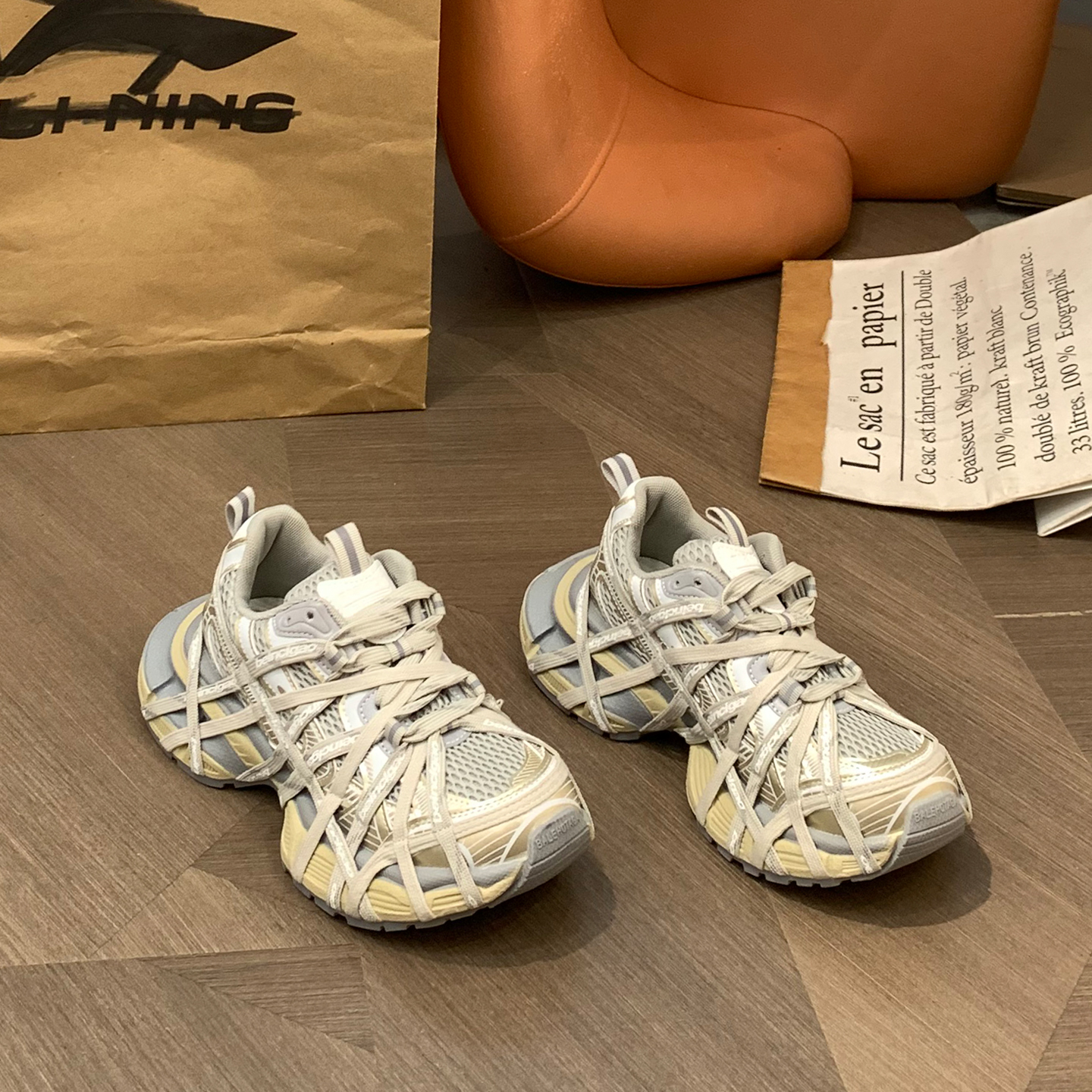 配阔腿裤绑带老爹鞋女炸街爆款