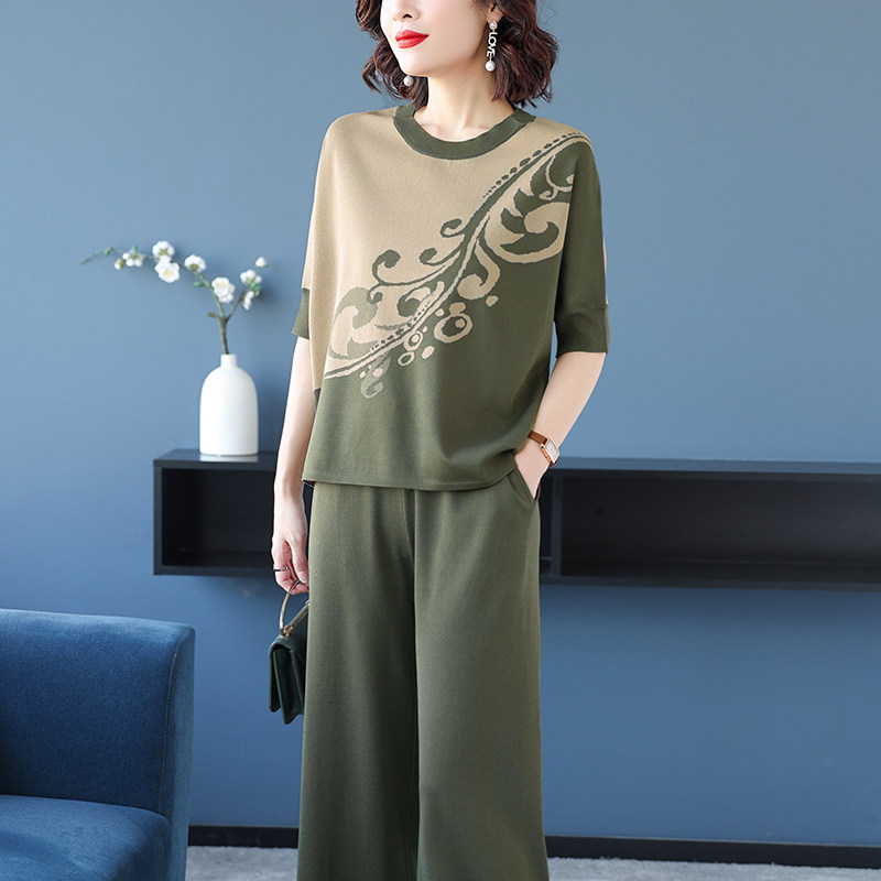 2024秋季短袖冰丝阔腿裤套装女大码遮肉休闲运动垂坠感时尚两件套