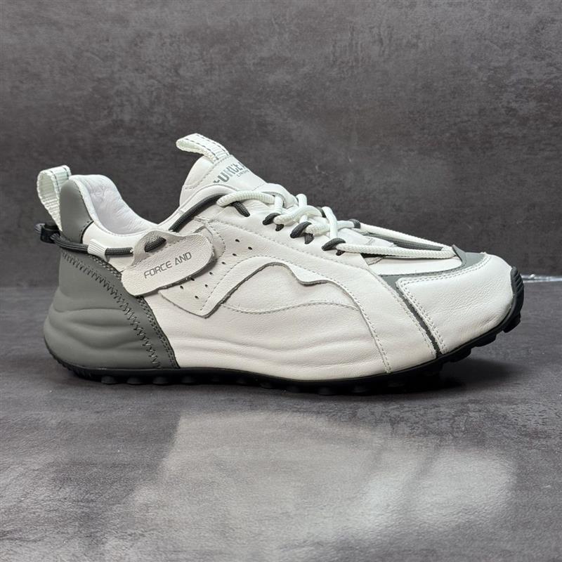 全头层牛皮运动鞋男鞋秋季新款真皮休闲鞋软面厚底运动纯黑皮鞋男