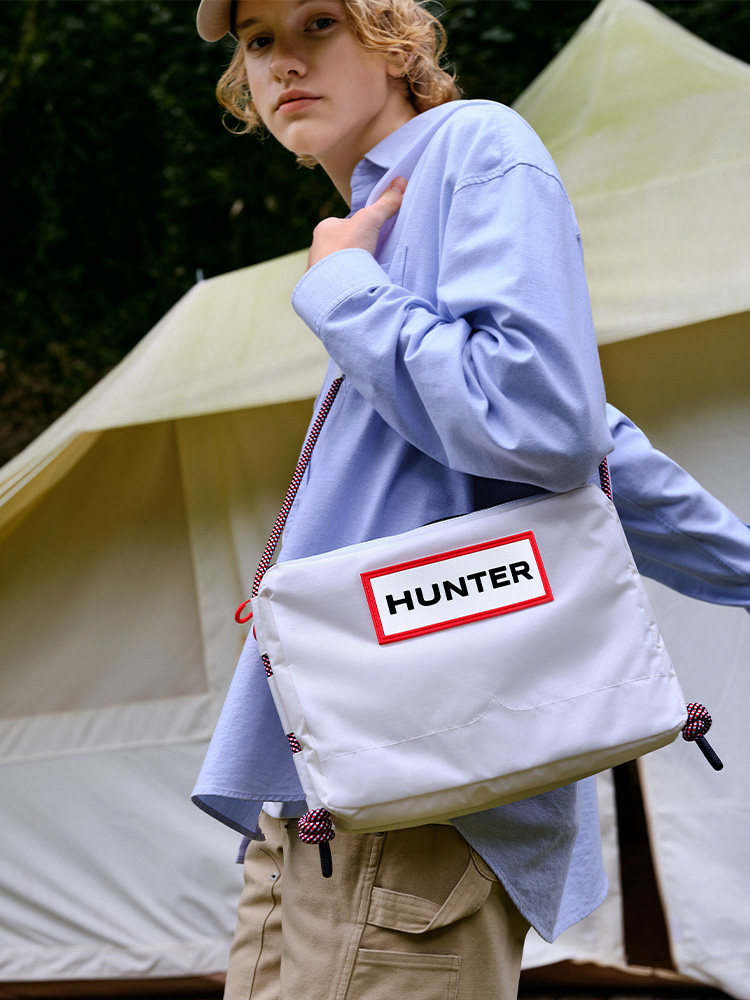 헌터 남여여행 시리즈 발수 아웃도어 캠핑 하이킹 숄더백 커플 크로스백