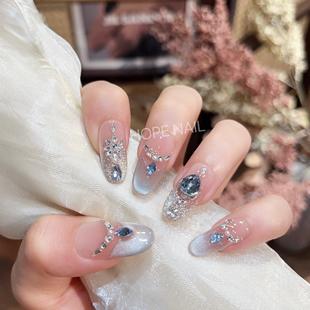 显白美甲 奢华满钻富家千金手工穿戴甲高级感气质法式 赛里木湖