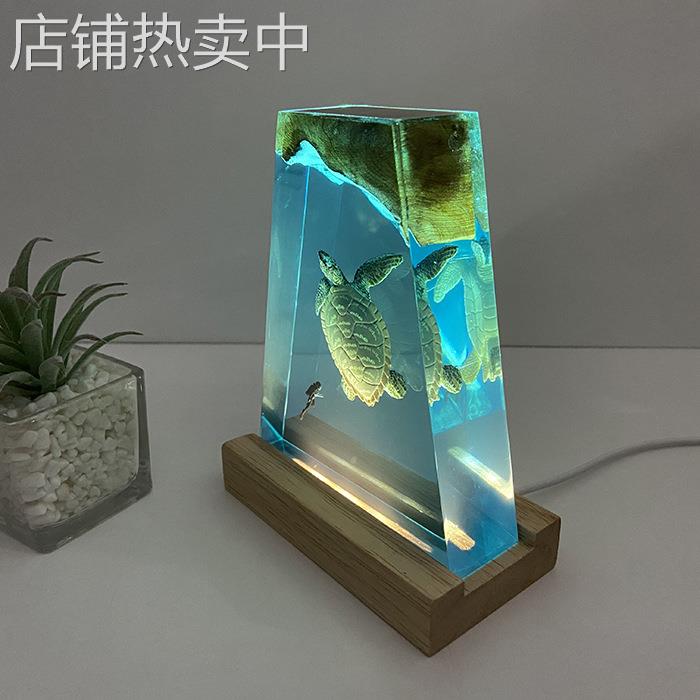 透明树脂滴胶小摆件成品海洋微景观海龟潜水员小夜灯小众设计礼物