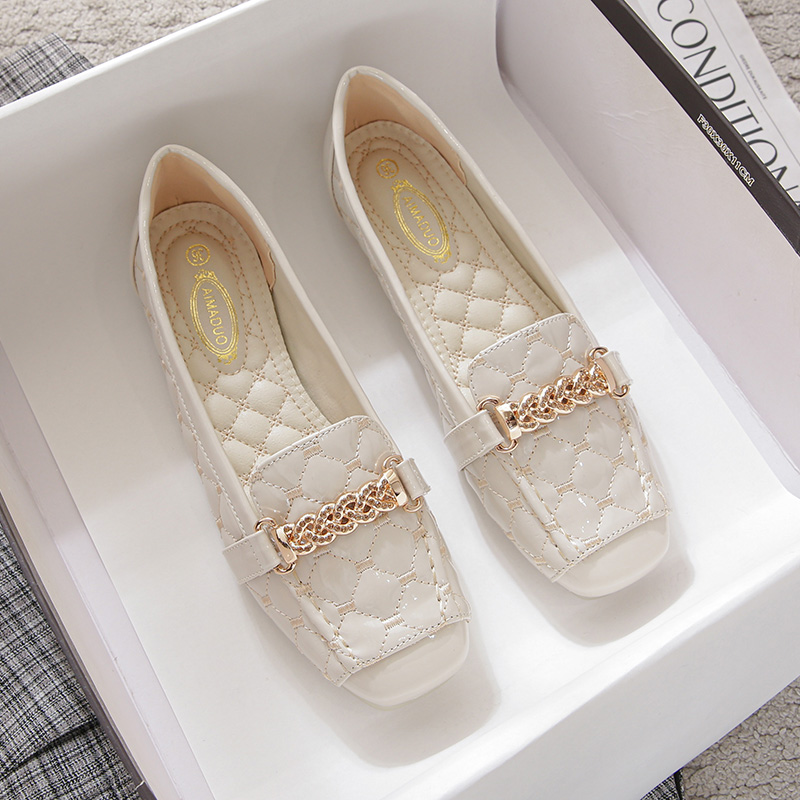 米白色平底单鞋女2025春夏