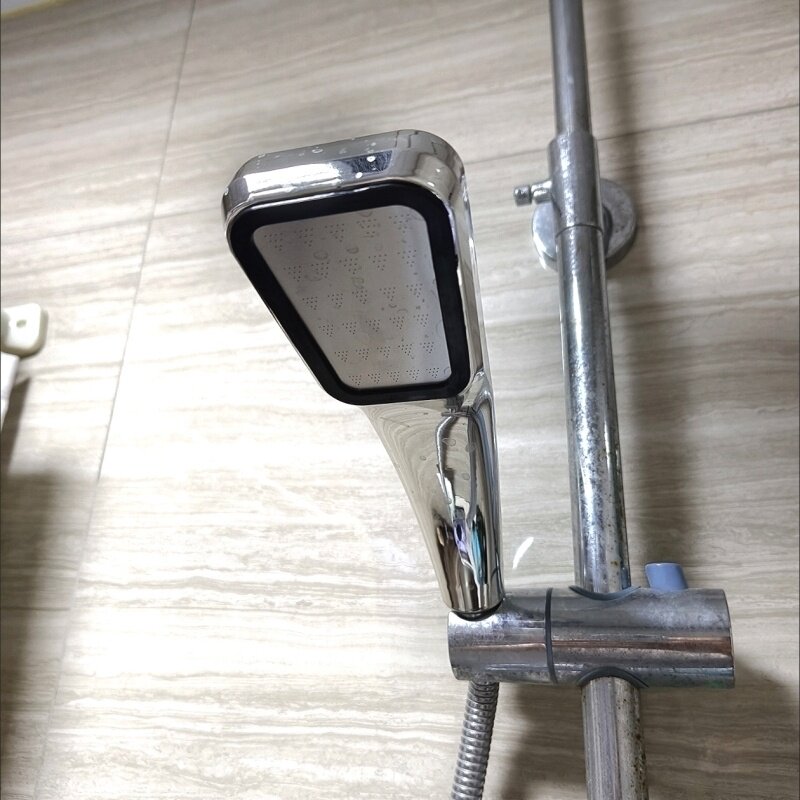 手持增压莲蓬头大出水洗澡淋浴宿舍喷头洒水头酒店热水器负离子