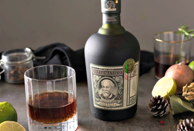 洋酒 Diplomatico Reserva Exclusiva Rum 外交官珍藏朗姆酒 包邮